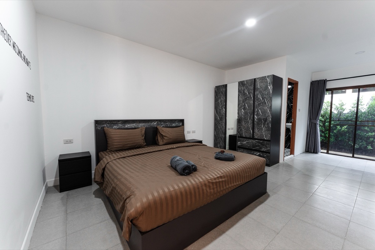 Eigen kamer met badkamer en balkon